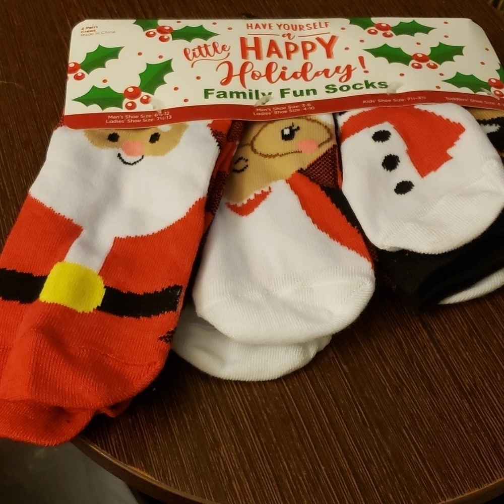 Jacques Moret Unisex Family Matching Holiday 4 Pack Crew Casual Socks